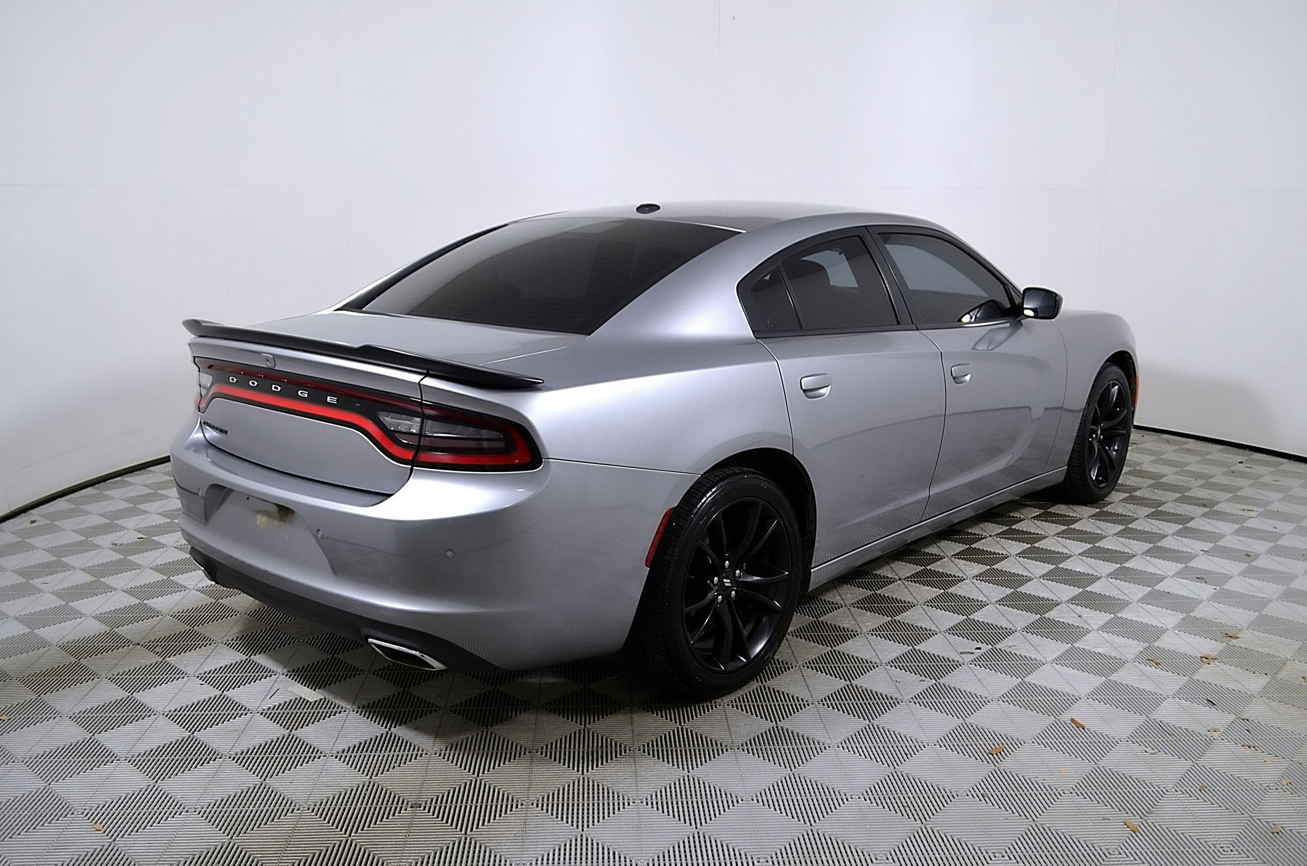 2018 Dodge Charger SXT