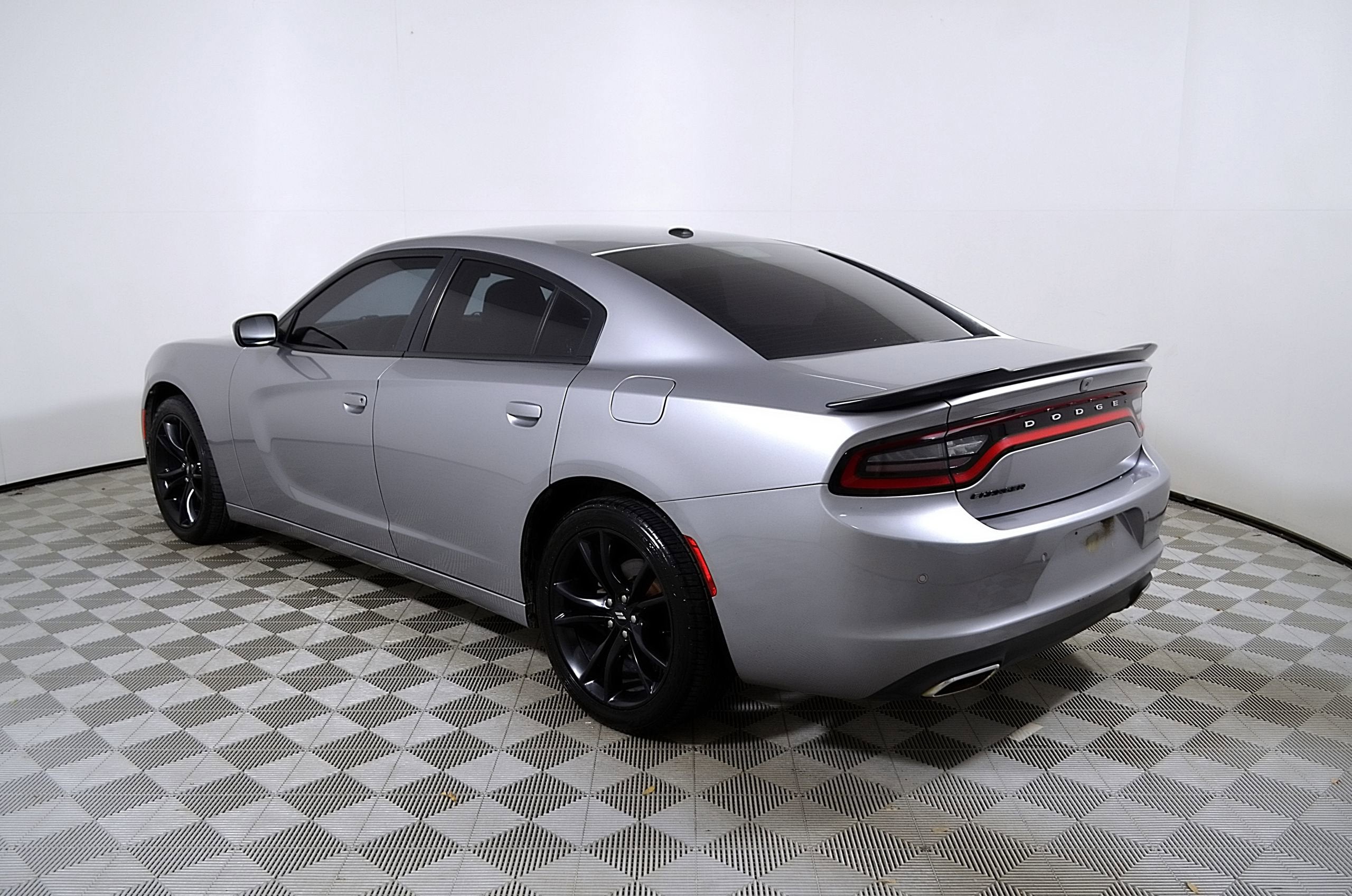 2018 Dodge Charger SXT
