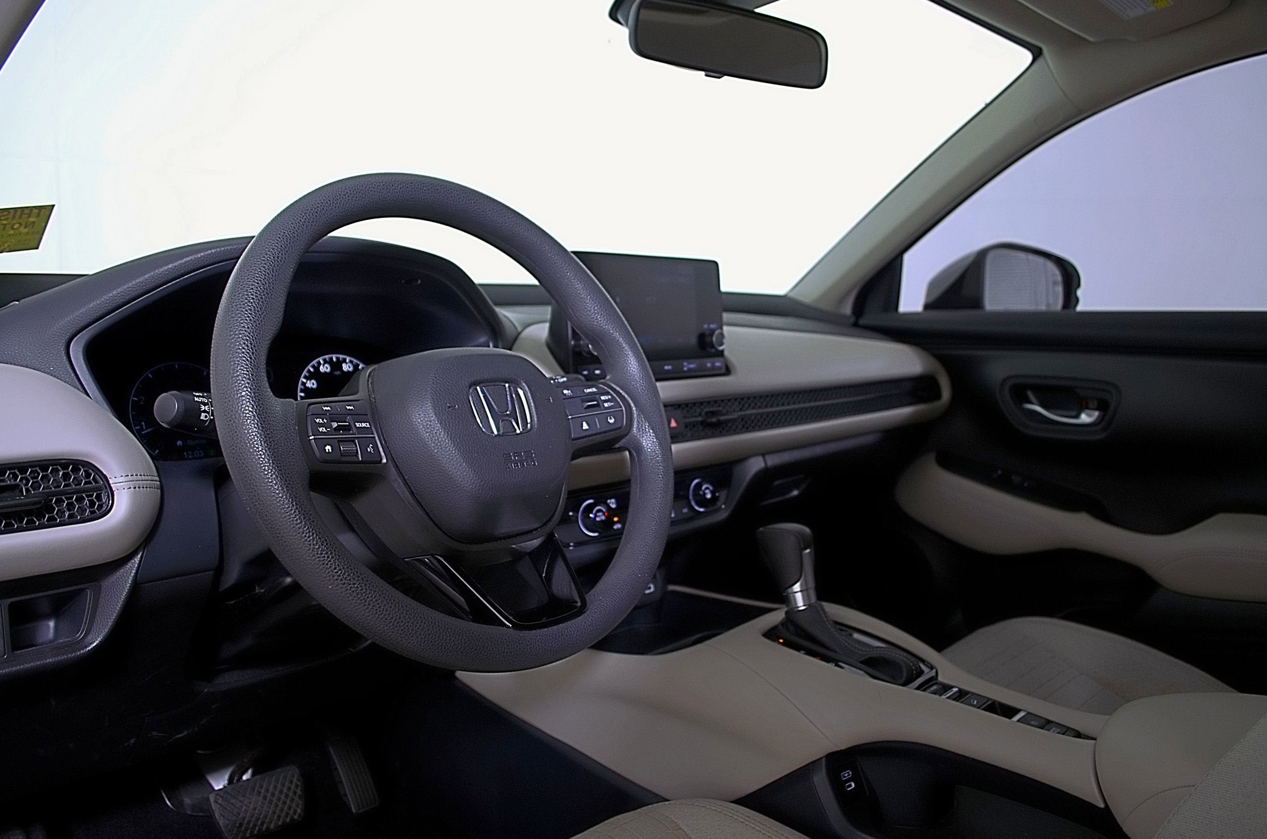 2025 Honda HR-V LX