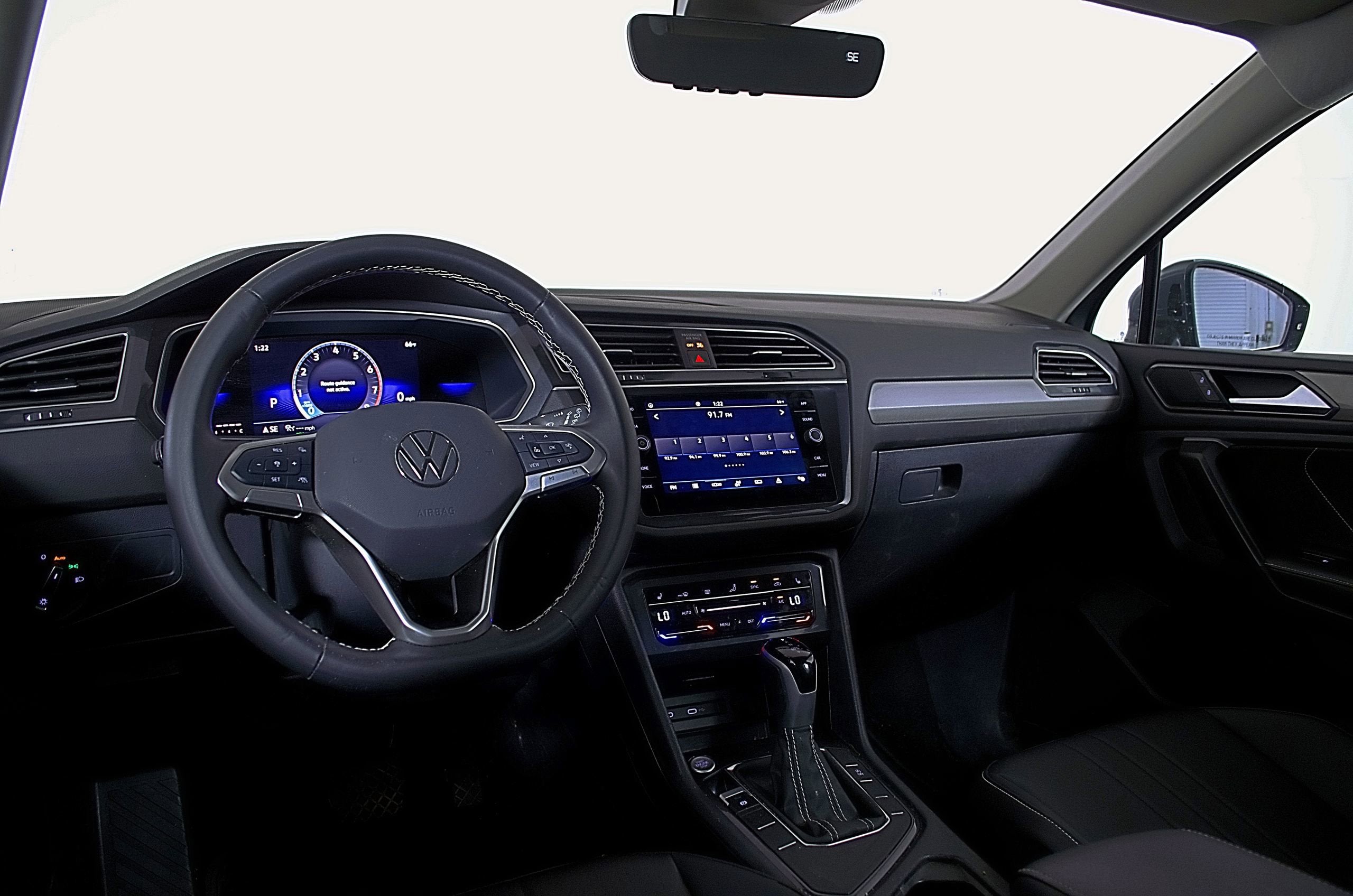 2024 Volkswagen Tiguan SE