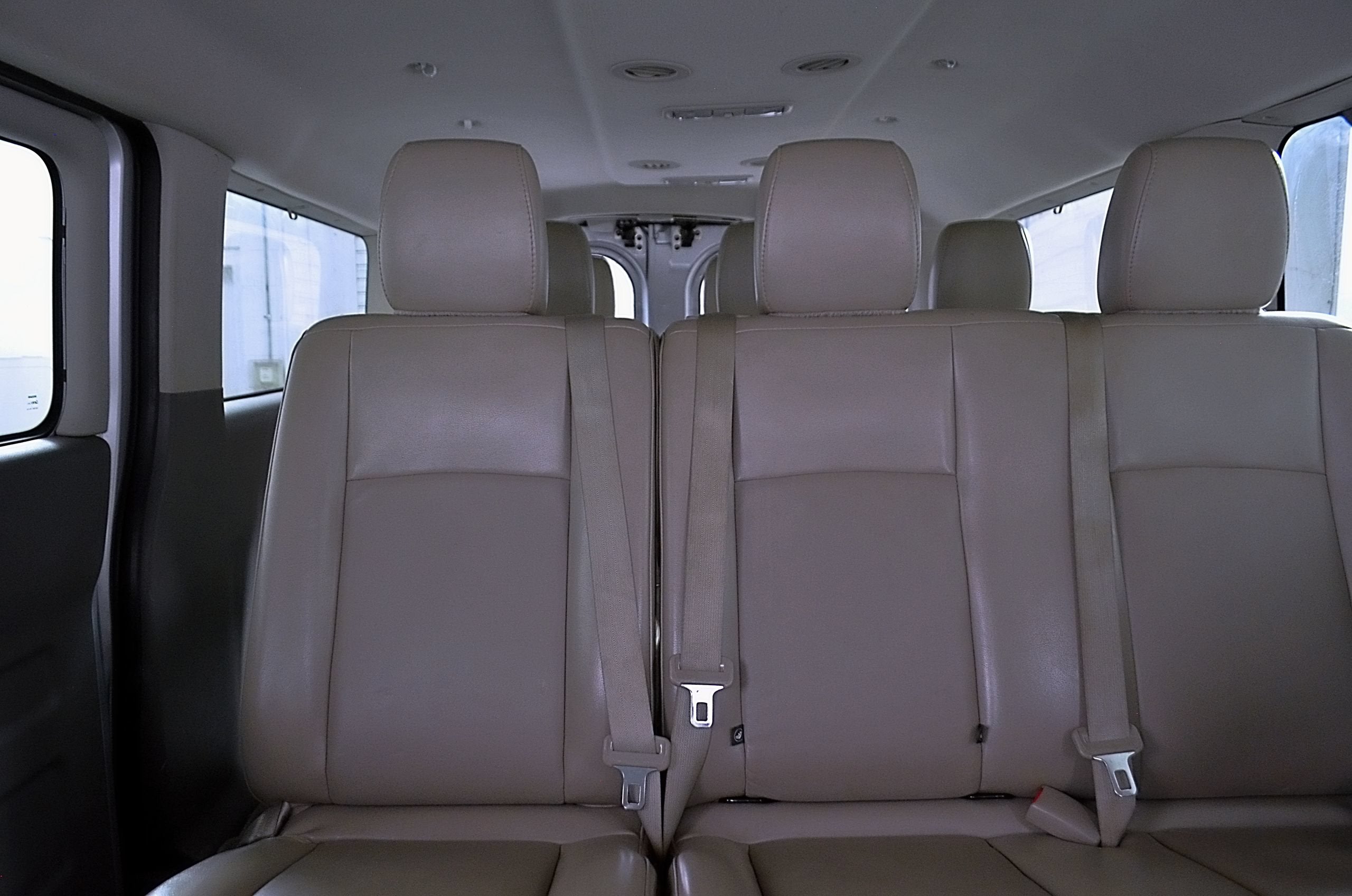 2017 Nissan NV Passenger SL