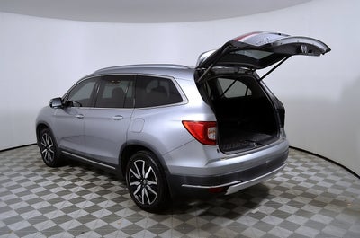2022 Honda Pilot Touring 8-Passenger