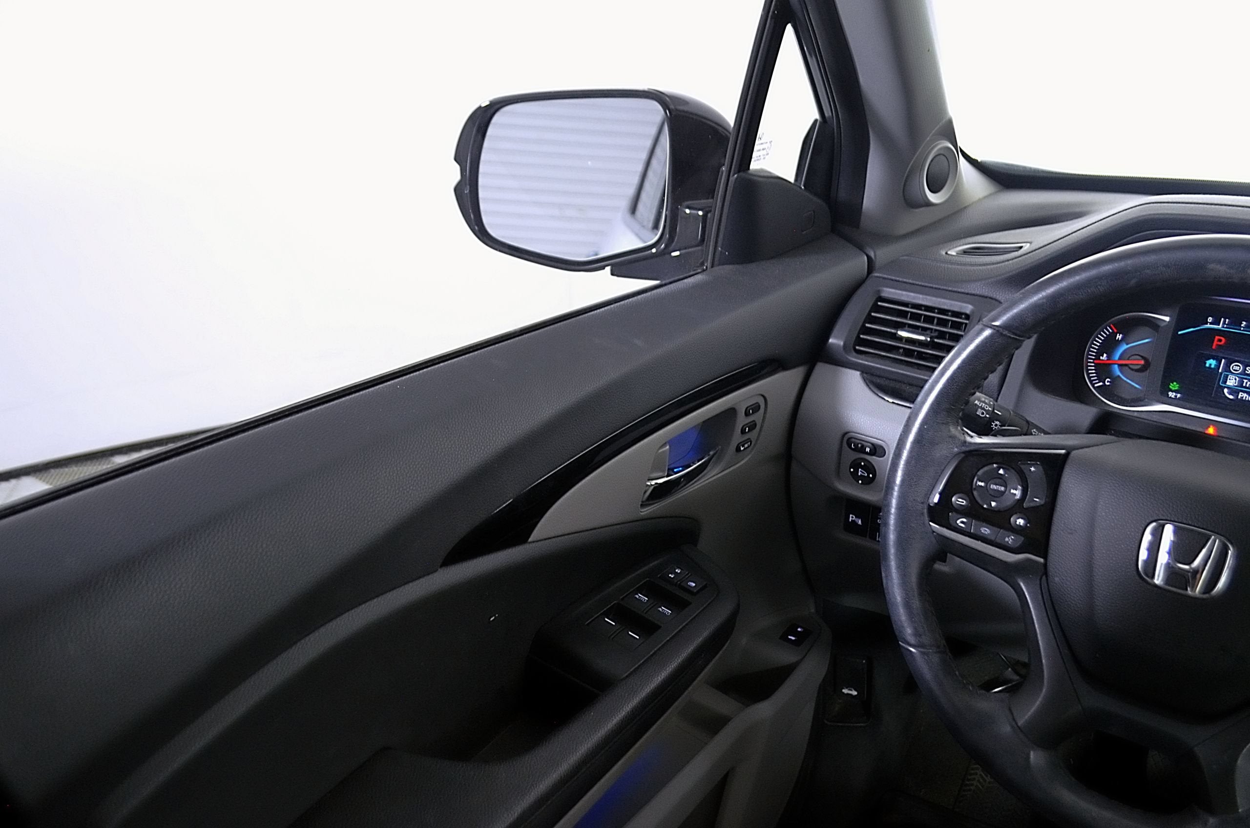2022 Honda Pilot Touring 8-Passenger