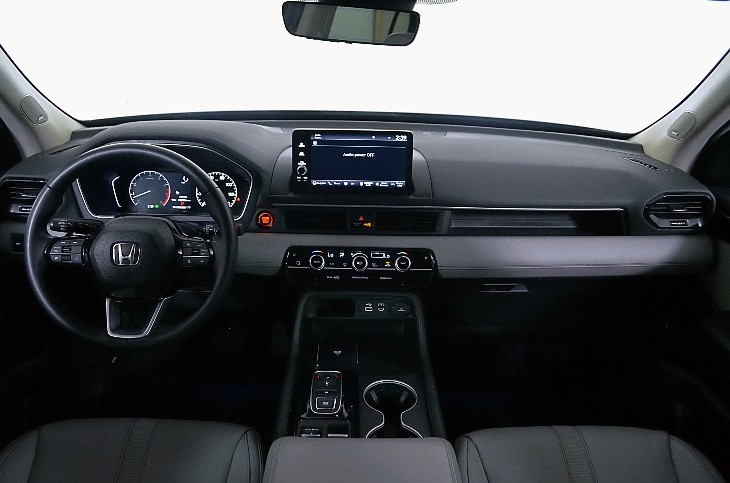2025 Honda Pilot Touring