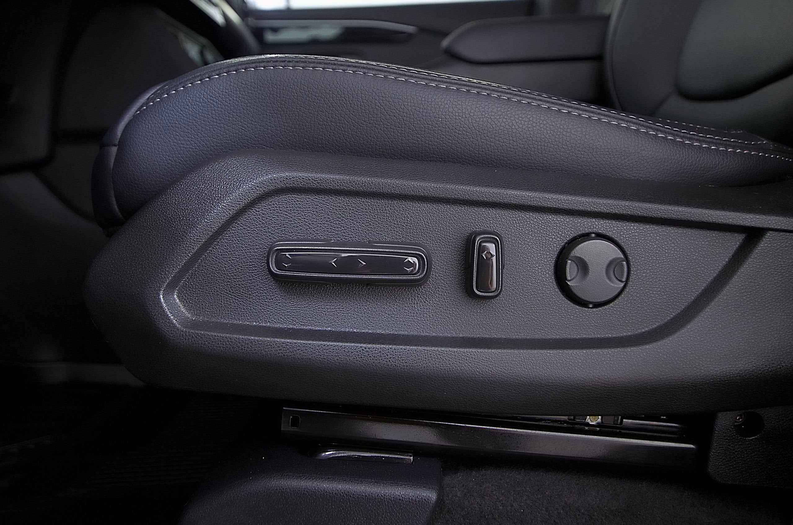 2023 Honda Pilot EX-L 7 Passenger