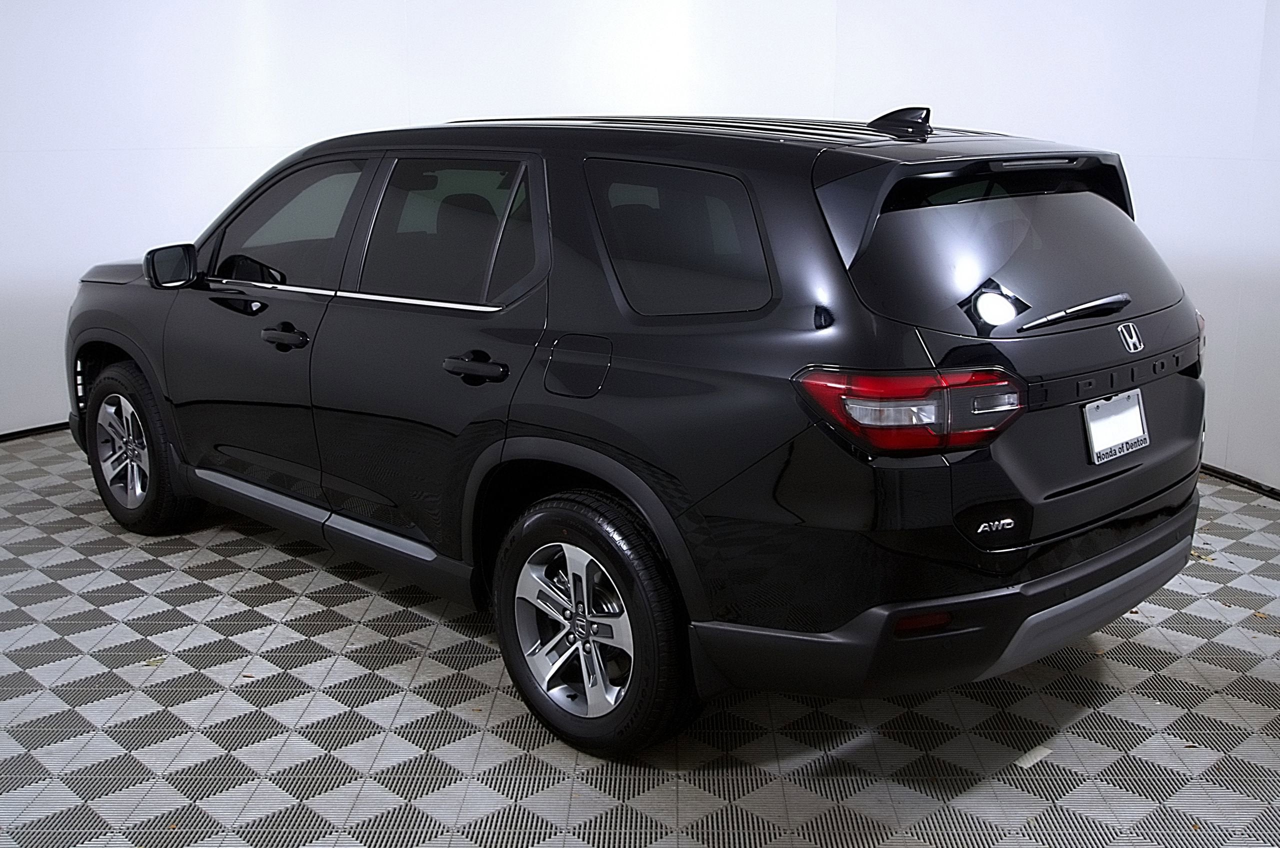 2023 Honda Pilot EX-L 7 Passenger