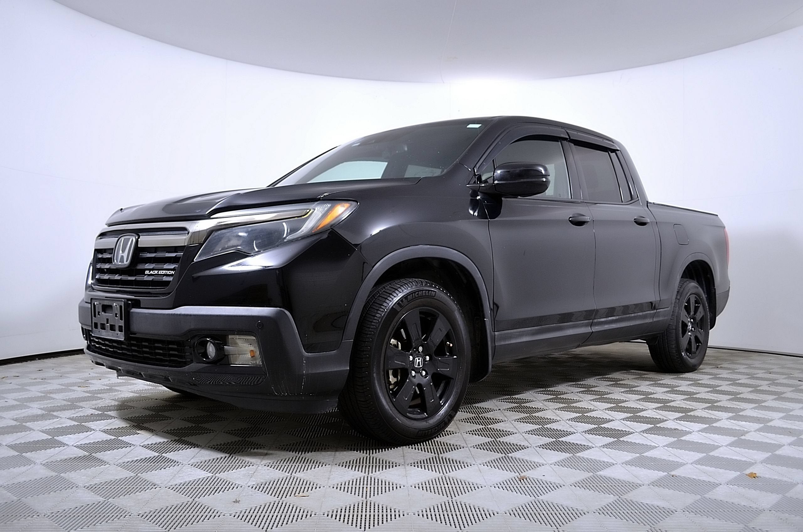 2017 Honda Ridgeline Black Edition