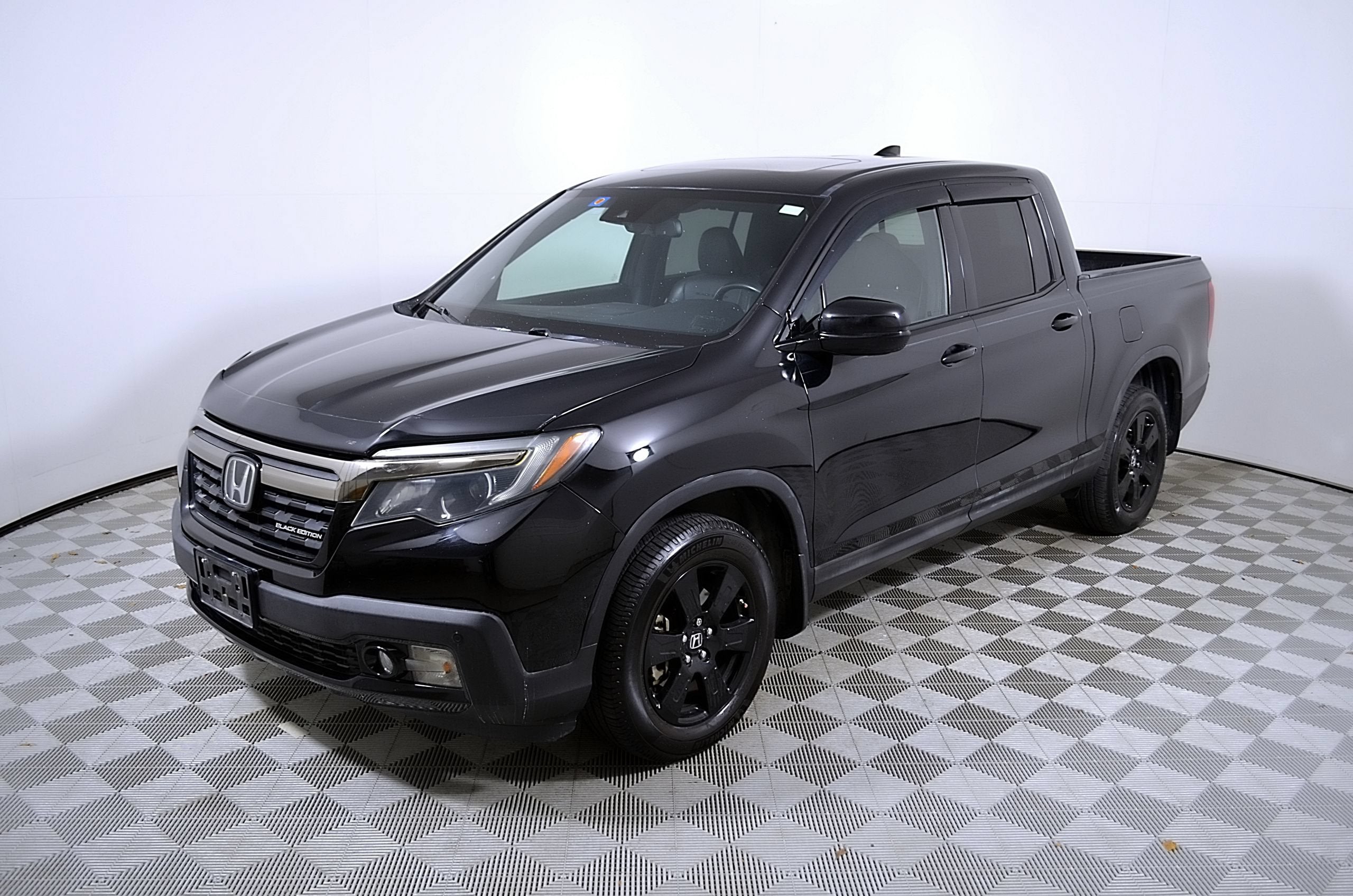 2017 Honda Ridgeline Black Edition