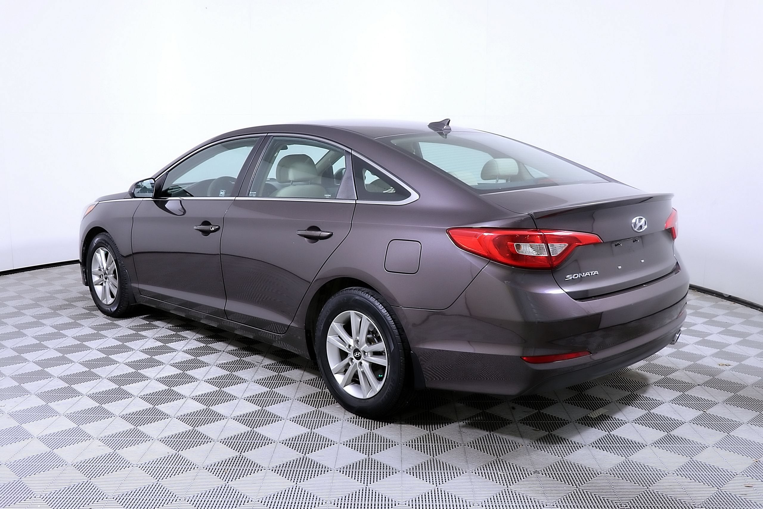2015 Hyundai Sonata 2.4L SE