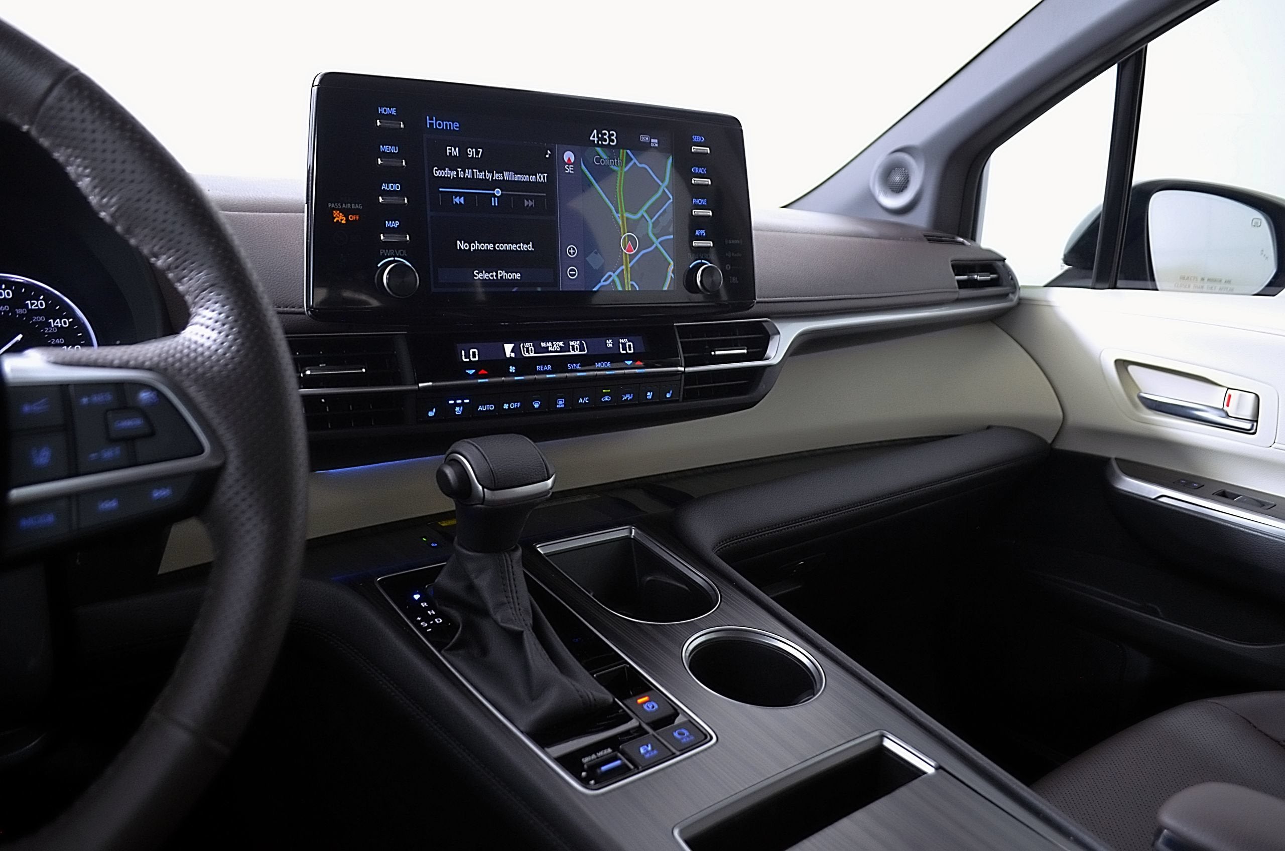 2024 Toyota Sienna Platinum