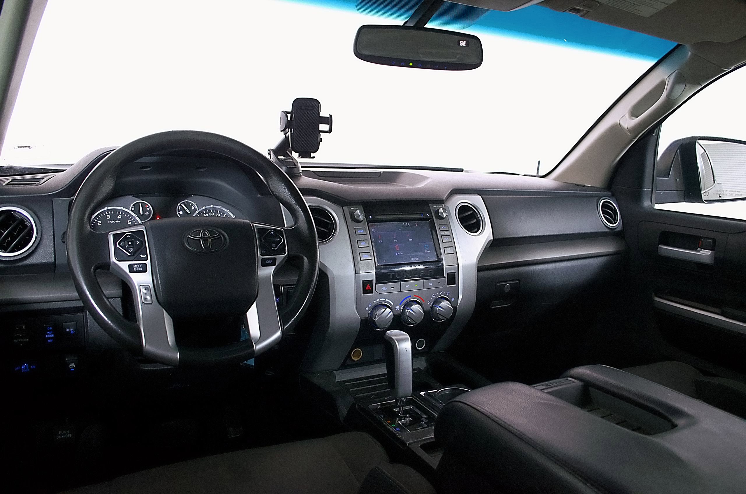 2016 Toyota Tundra SR5