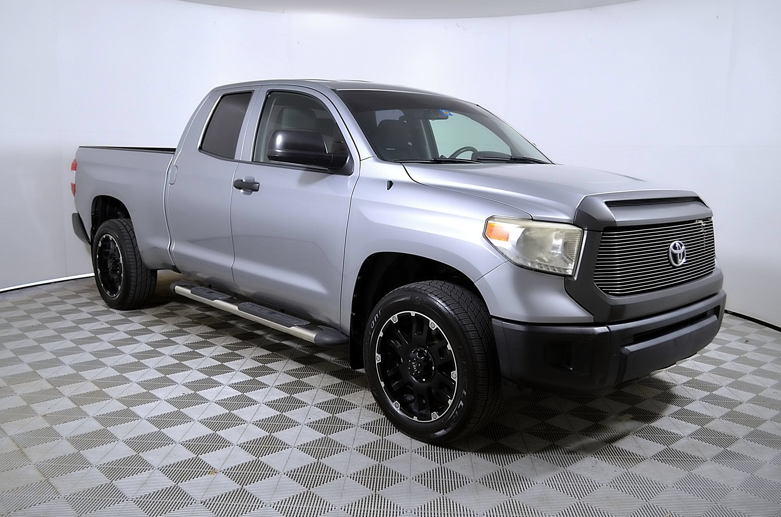 2015 Toyota Tundra SR