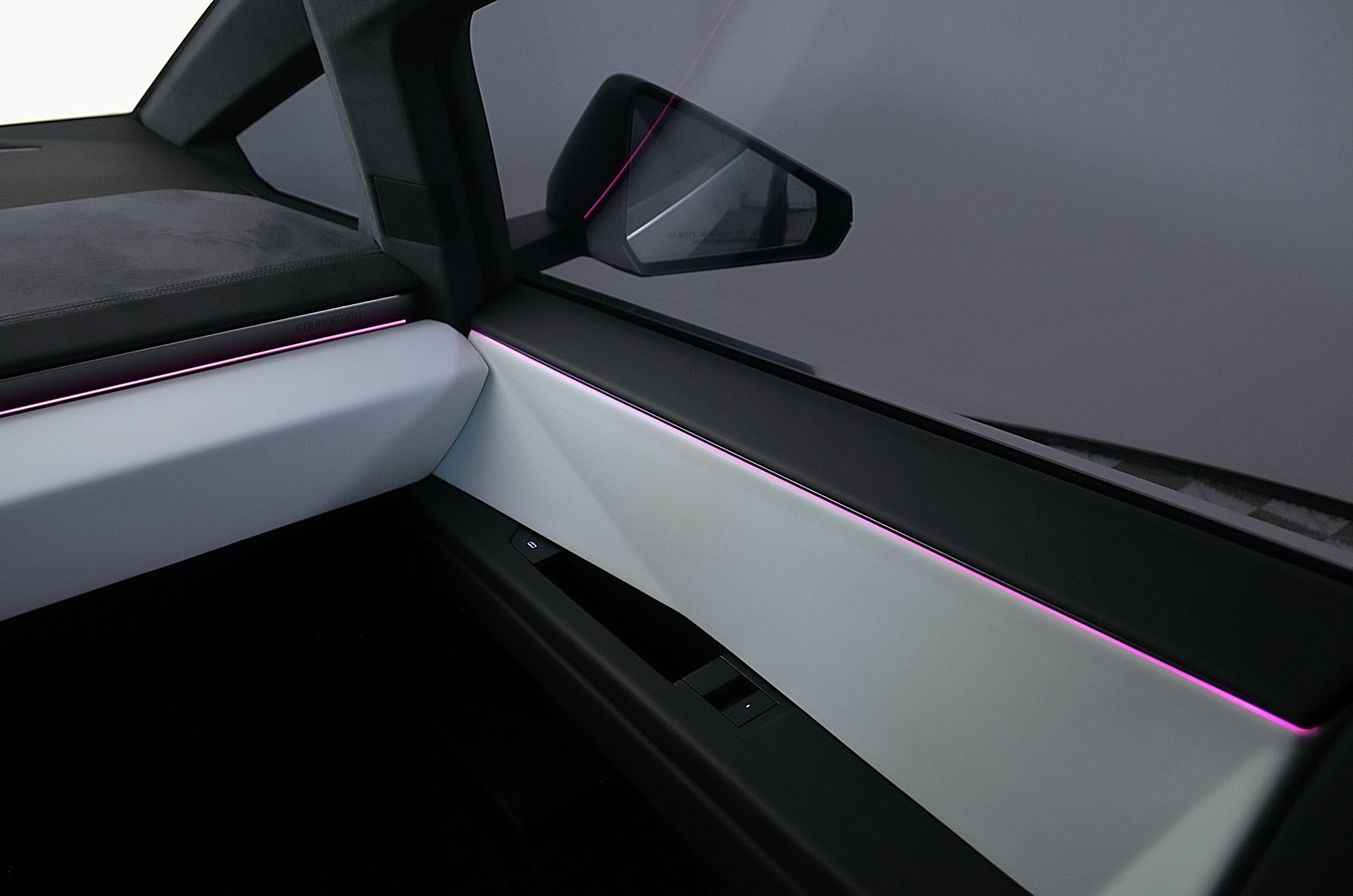 2024 Tesla Cybertruck Cyberbeast