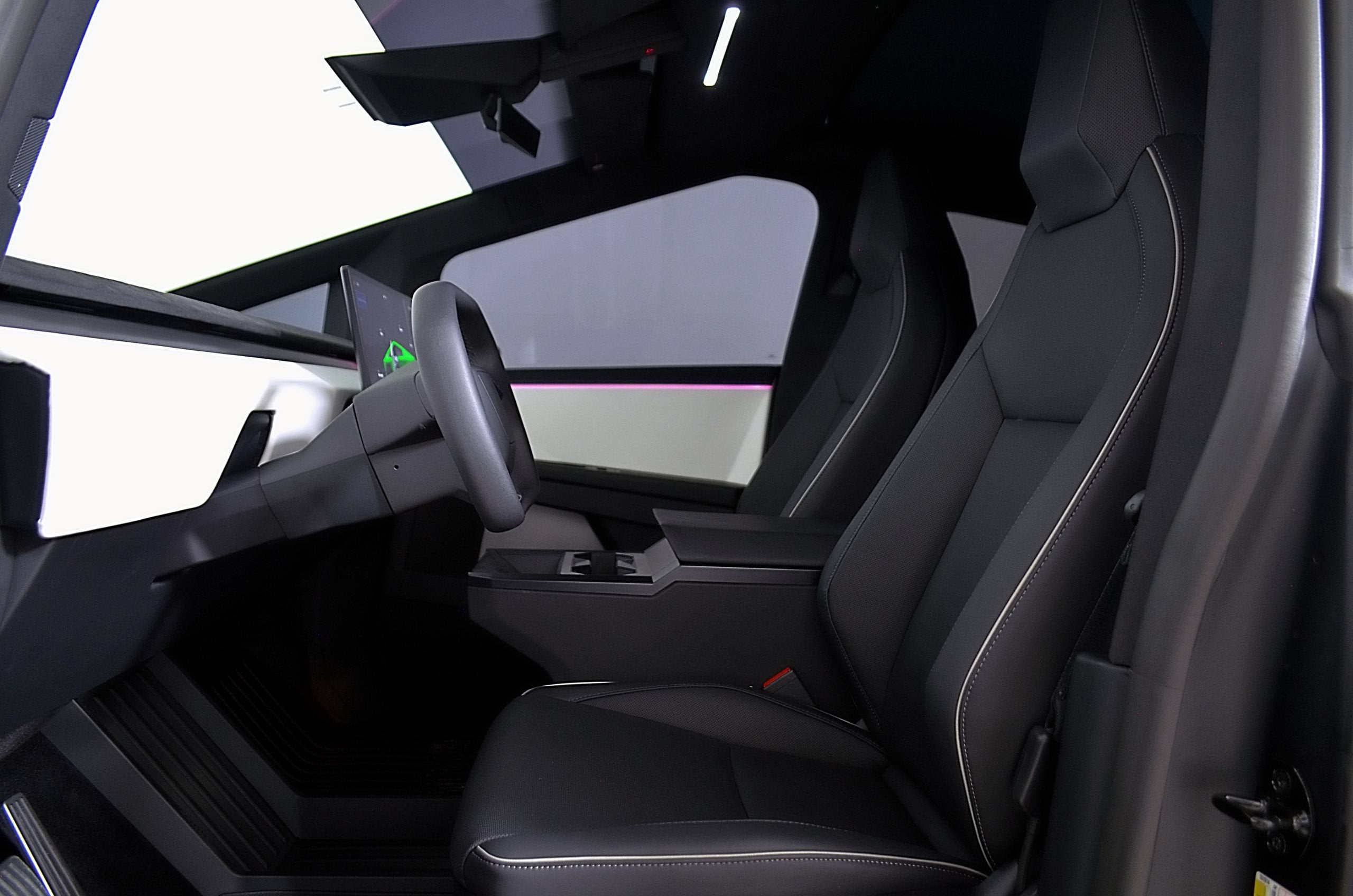 2024 Tesla Cybertruck Cyberbeast