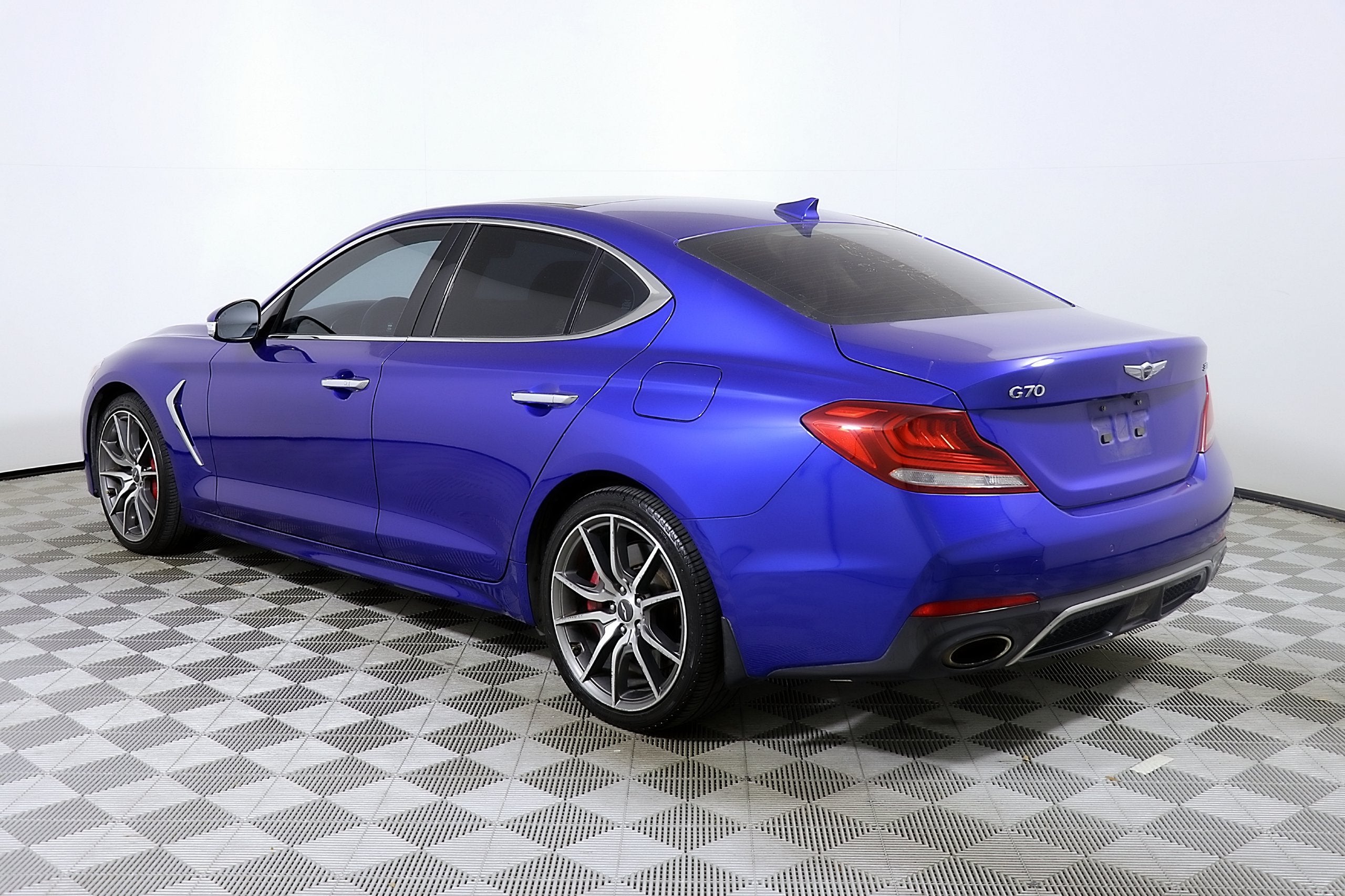 2019 Genesis G70 3.3T Advanced