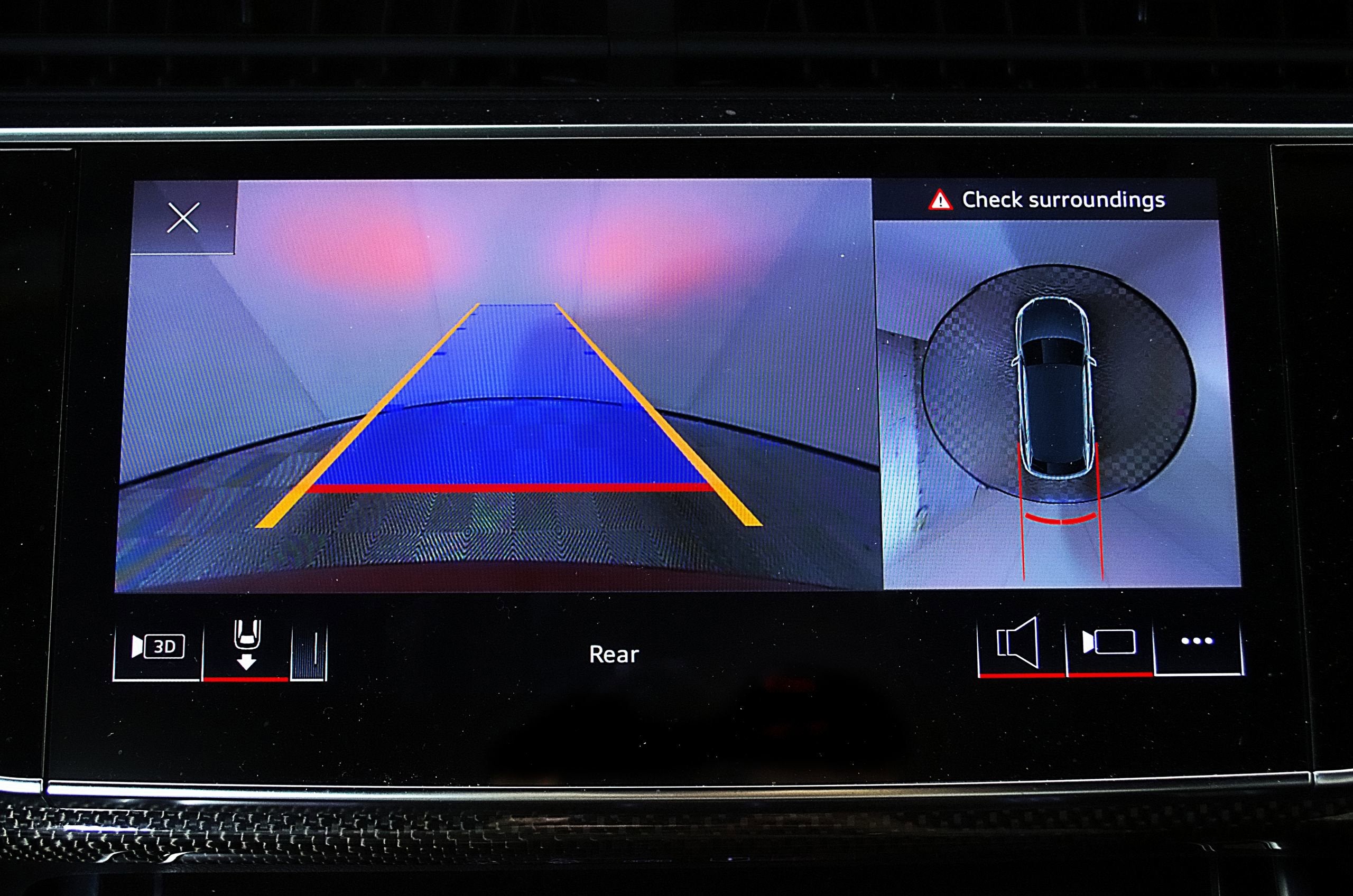 2023 Audi SQ8 Premium Plus