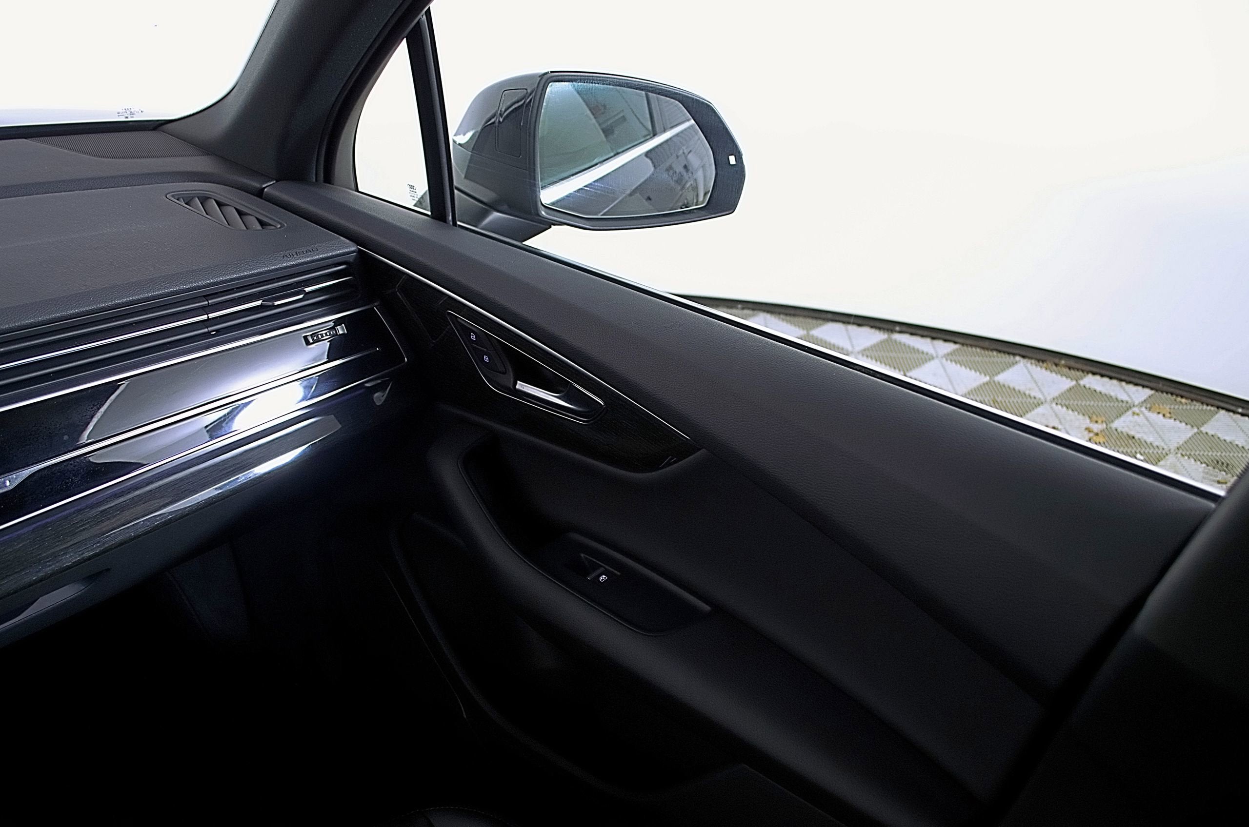 2021 Audi Q7 Premium