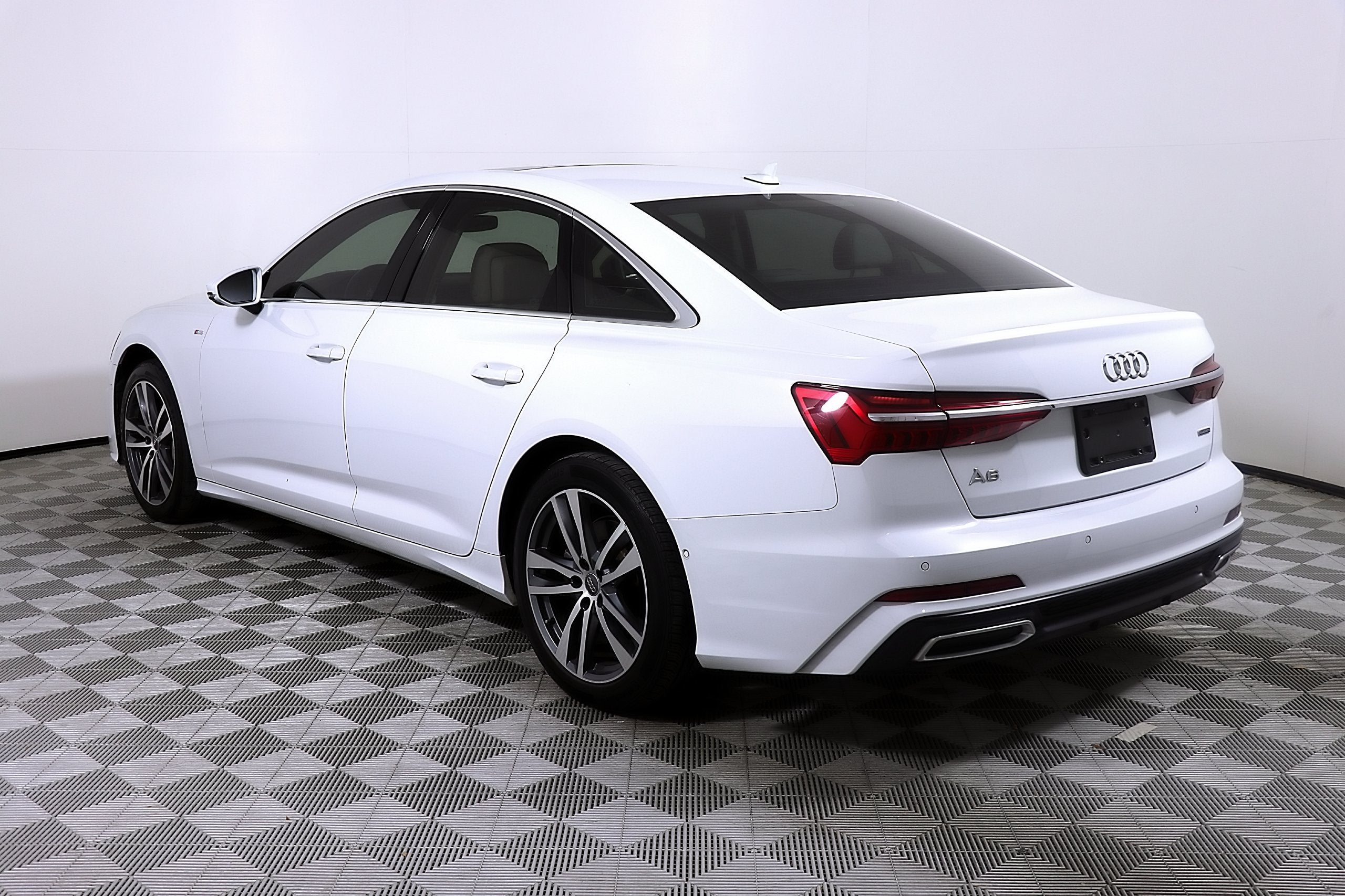 2019 Audi A6 Premium Plus