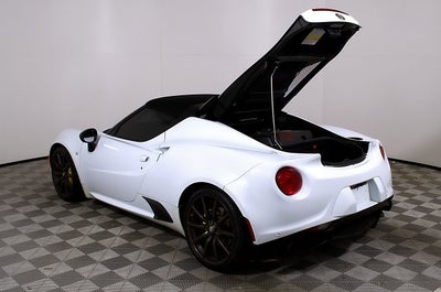 2015 Alfa Romeo 4C Base