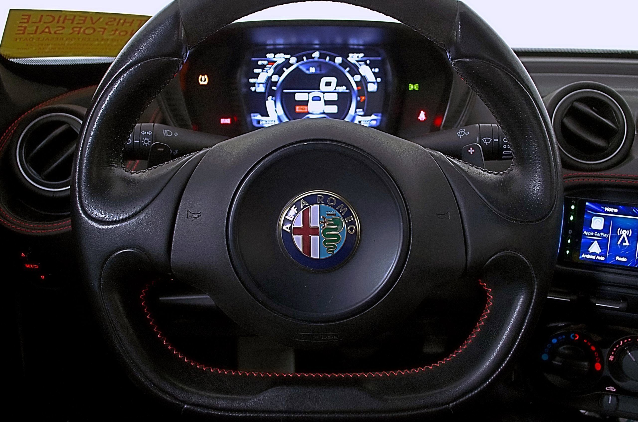 2015 Alfa Romeo 4C Base