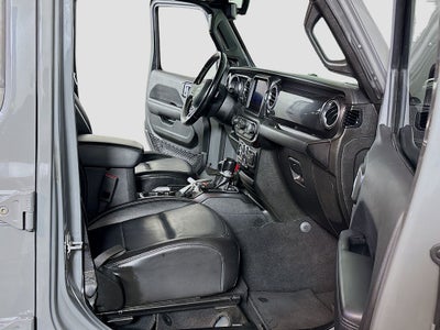 2022 Jeep Wrangler Unlimited Sahara Altitude