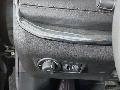 2023 Jeep Compass (RED) Edition