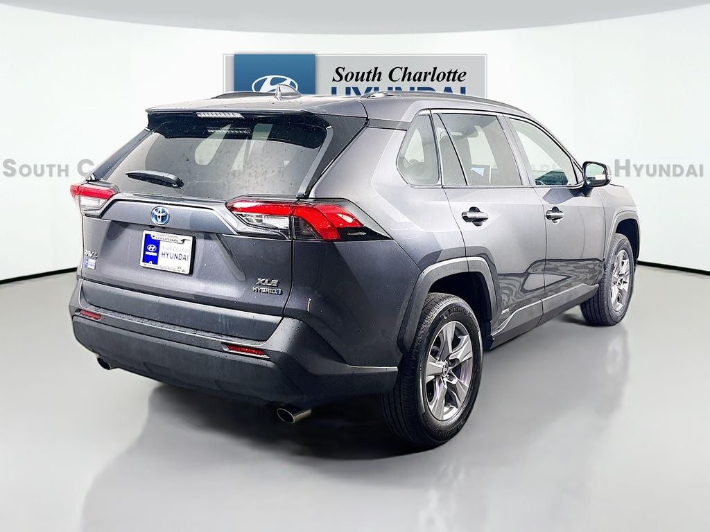 2024 Toyota RAV4 Hybrid XLE