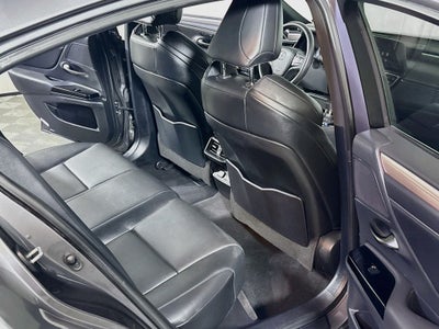 2023 Lexus ES 350 F SPORT Handling