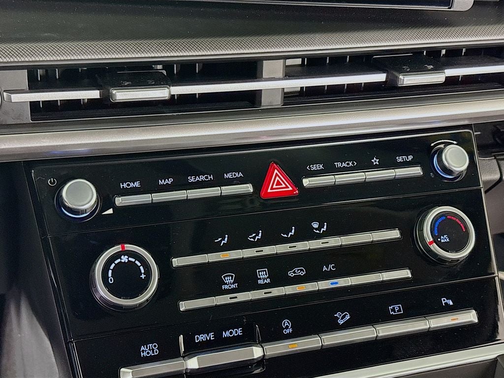 2025 Hyundai Santa Fe SE