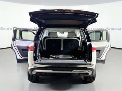 2024 Rivian R1S Adventure