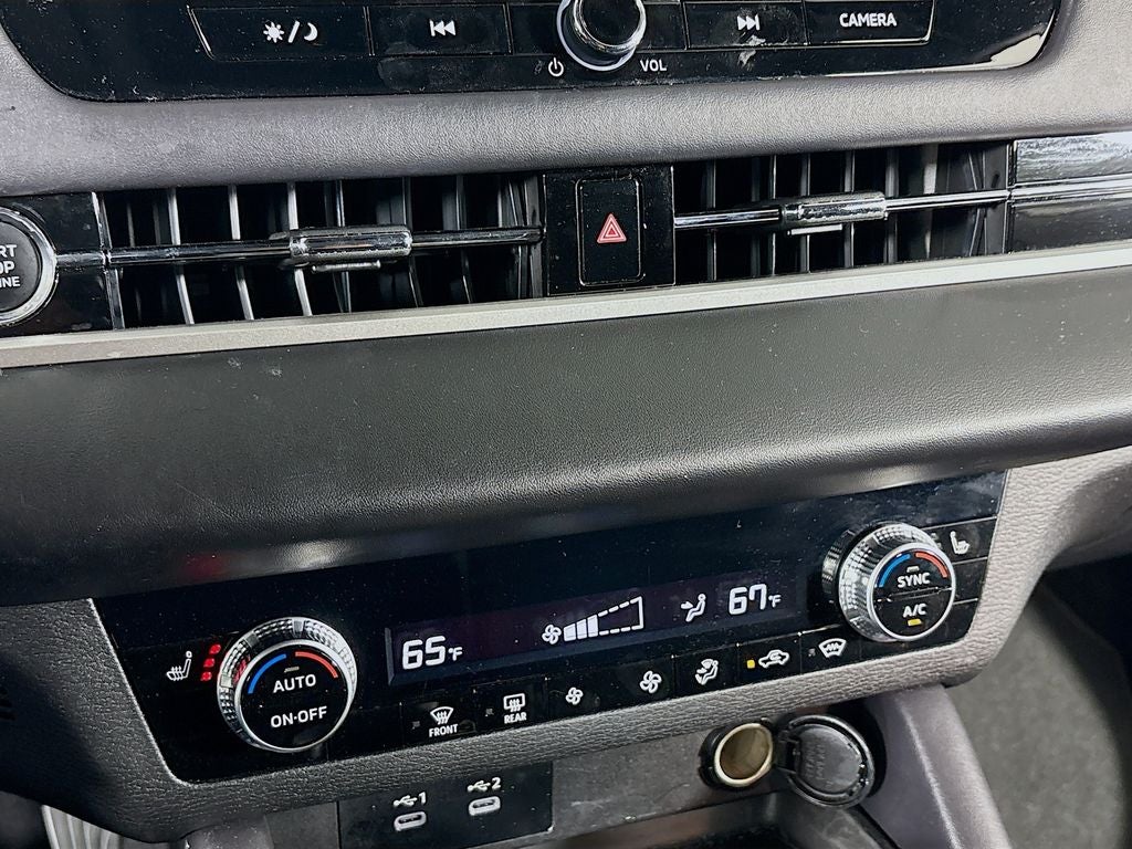2025 Mitsubishi Outlander ES