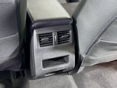 2025 Mitsubishi Outlander ES