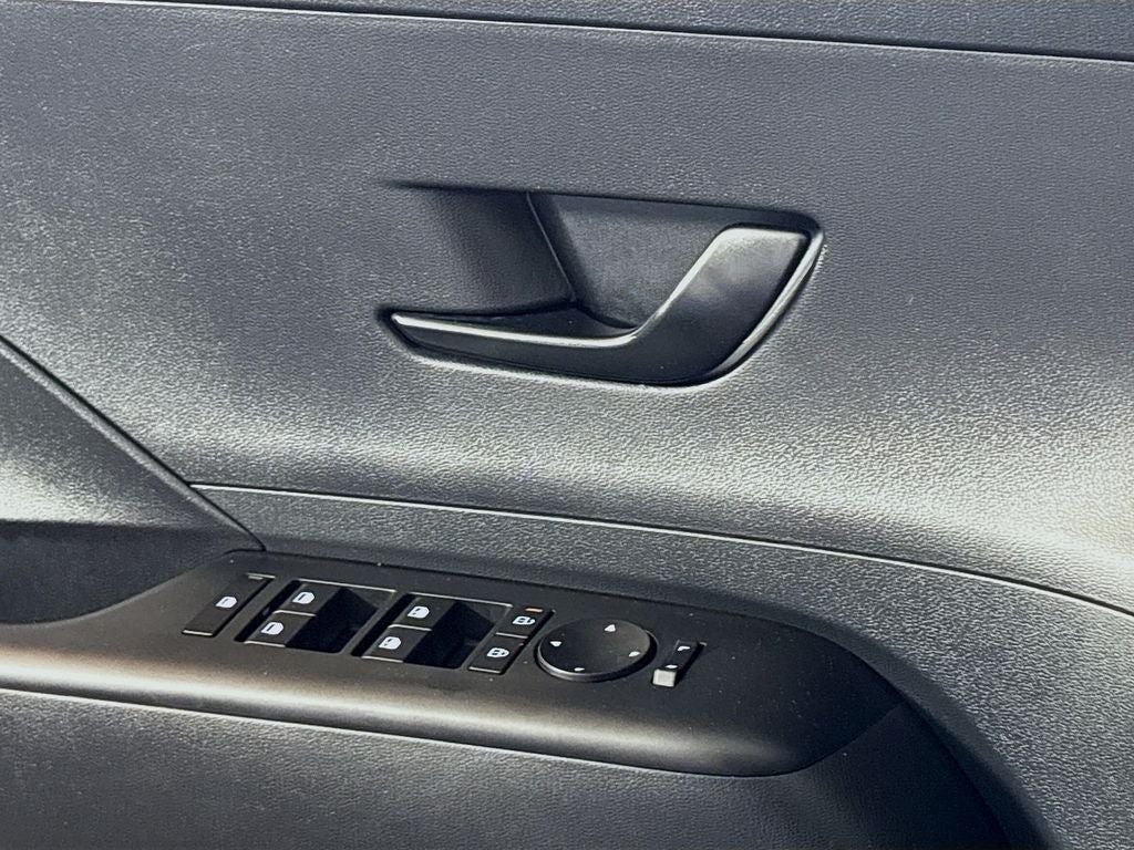 2025 Hyundai Kona SEL Convenience