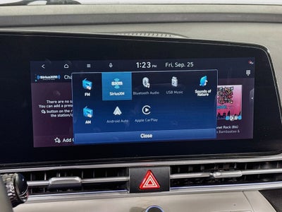 2025 Hyundai Elantra Hybrid Limited