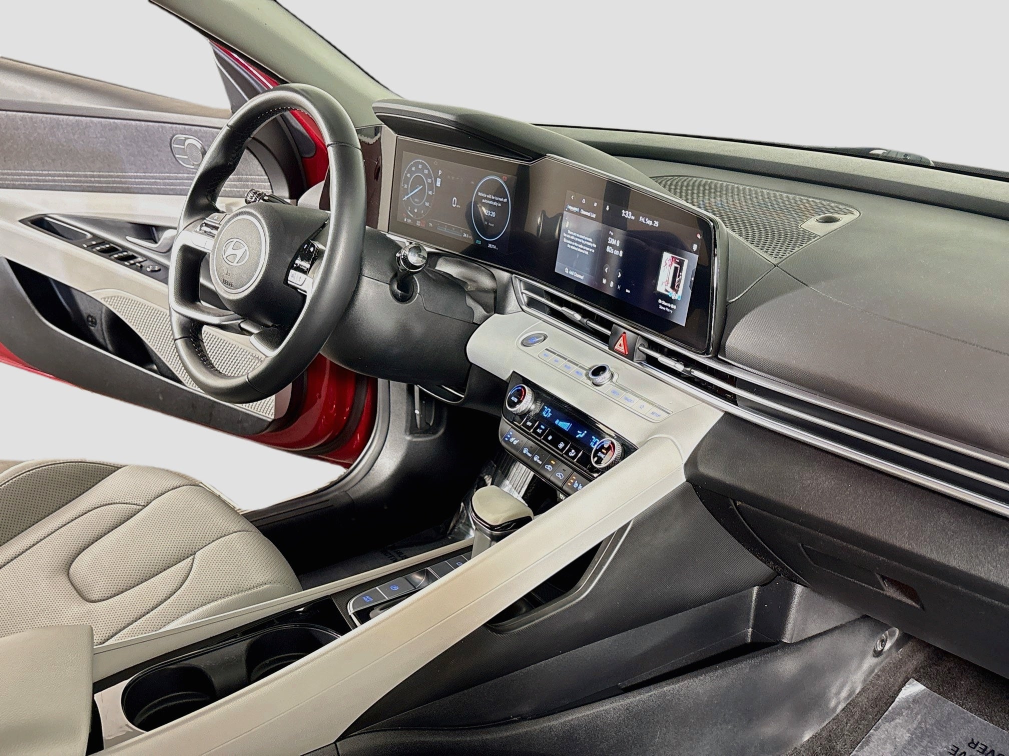 2025 Hyundai Elantra Hybrid Limited