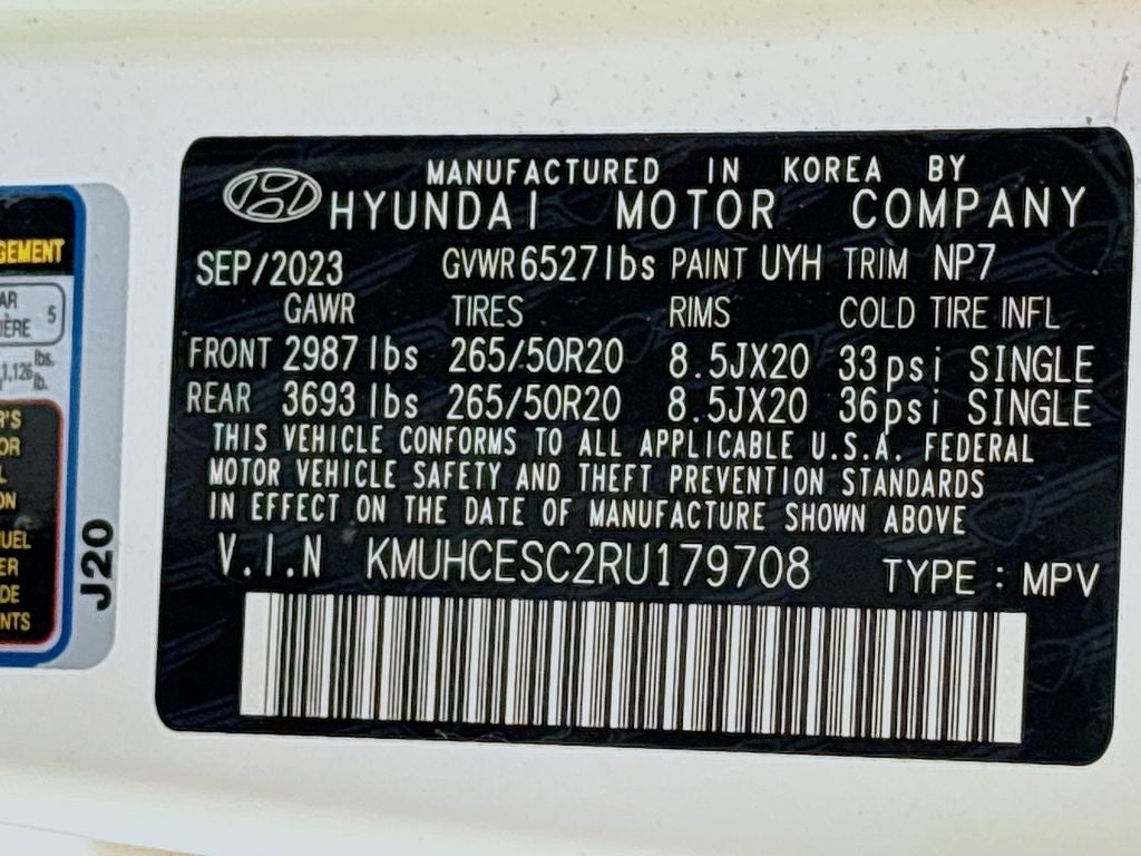 2024 Genesis GV80 Base