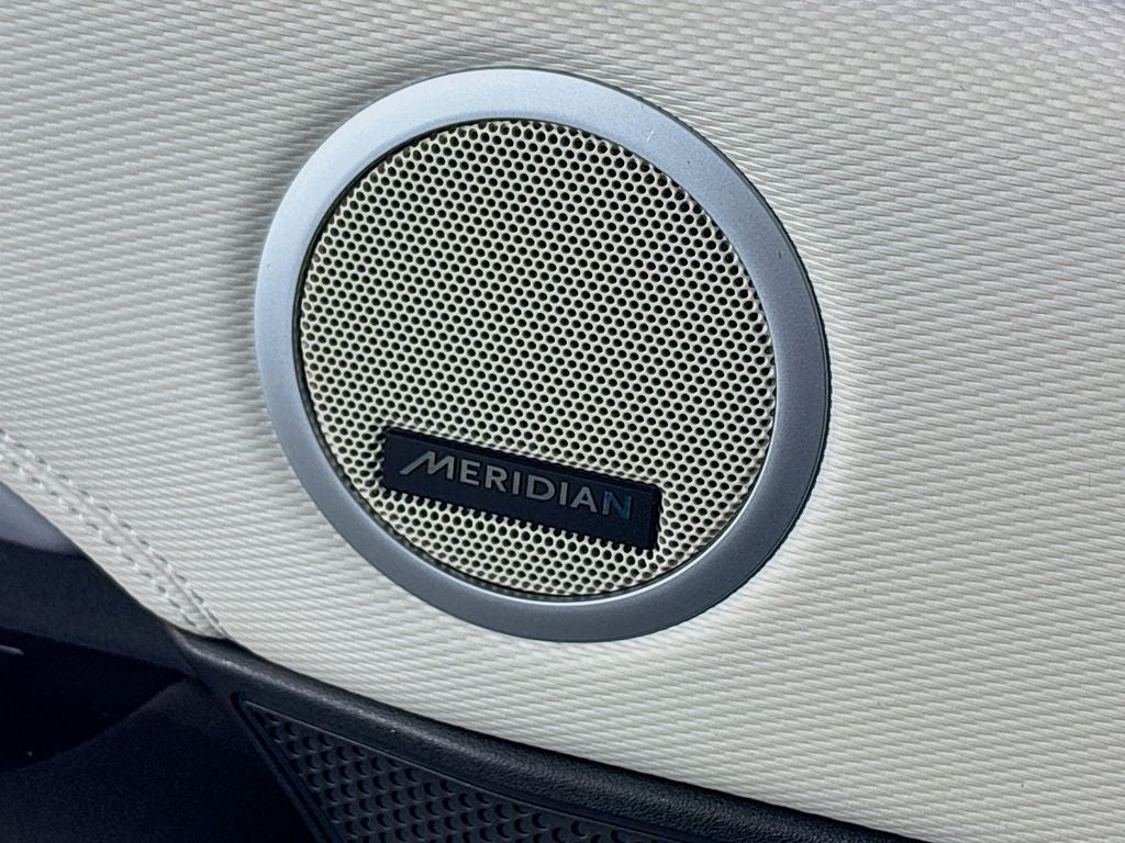 2023 Land Rover Discovery S R-Dynamic