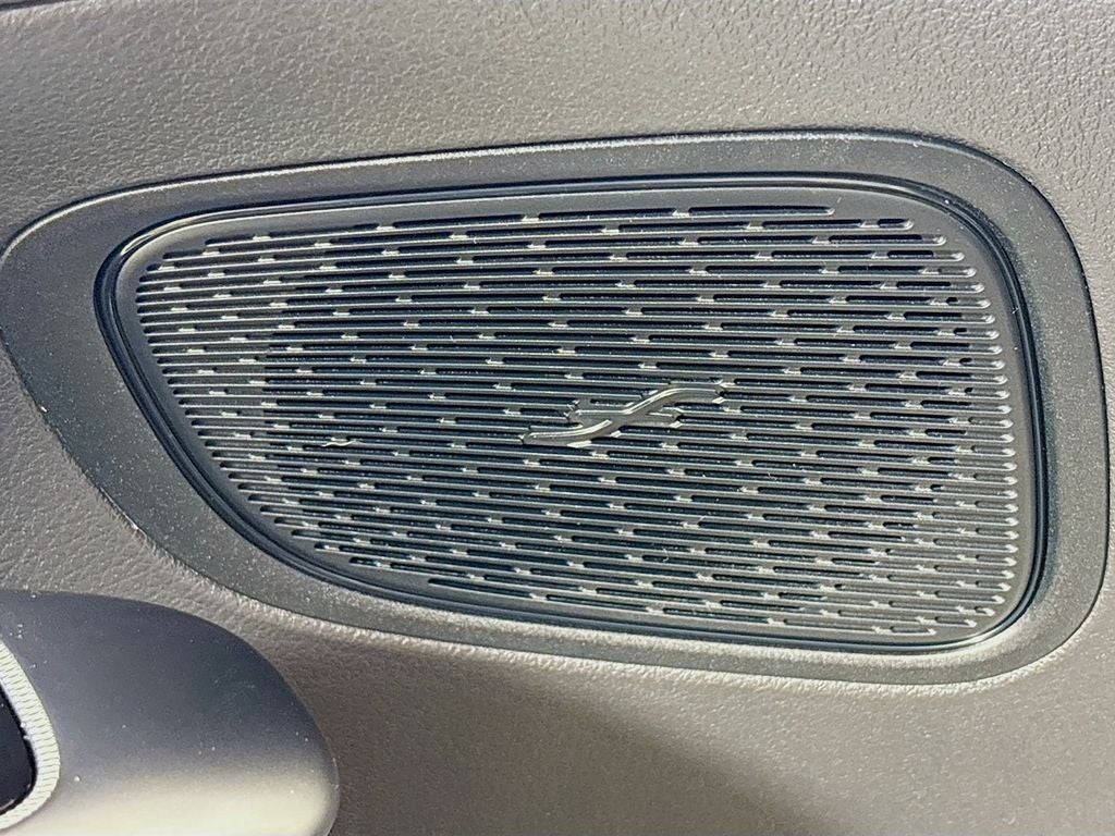 2025 Mercedes-Benz GLC 300 300