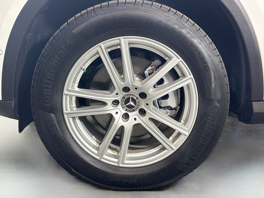 2025 Mercedes-Benz GLC 300 300