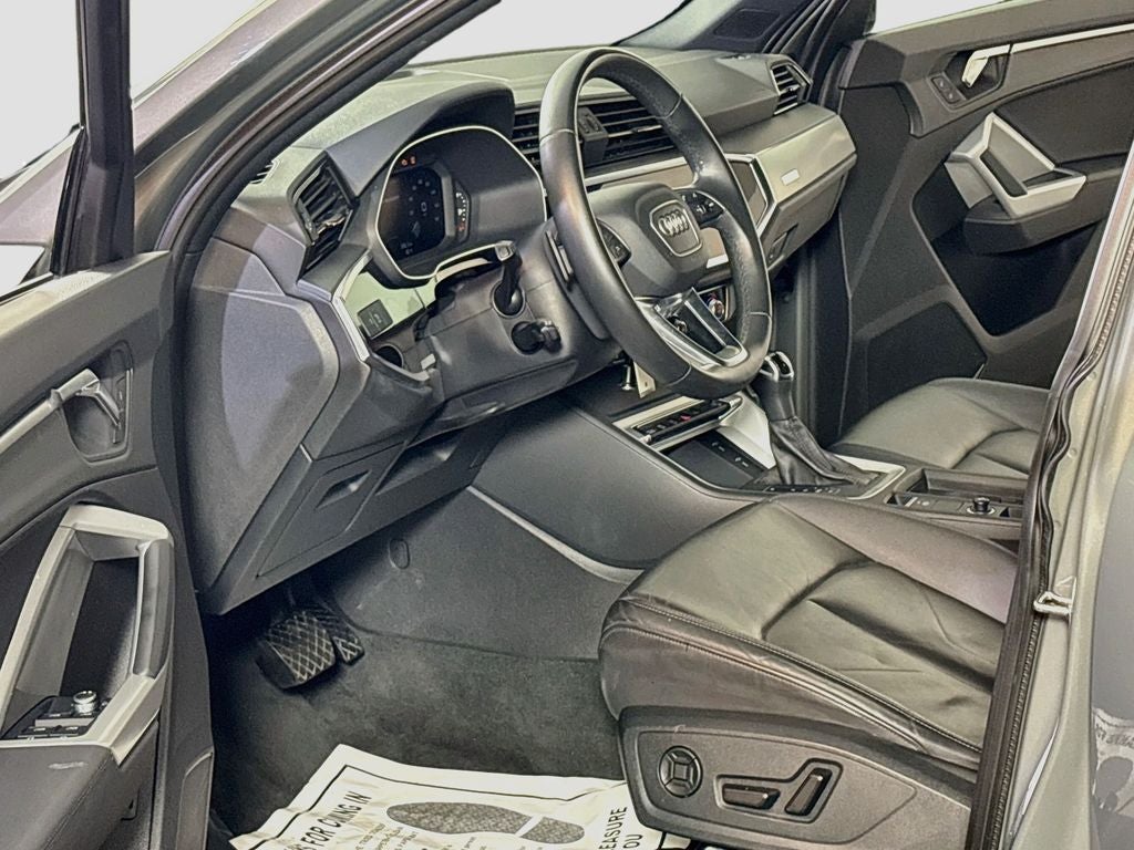 2025 Audi Q3 S line Premium