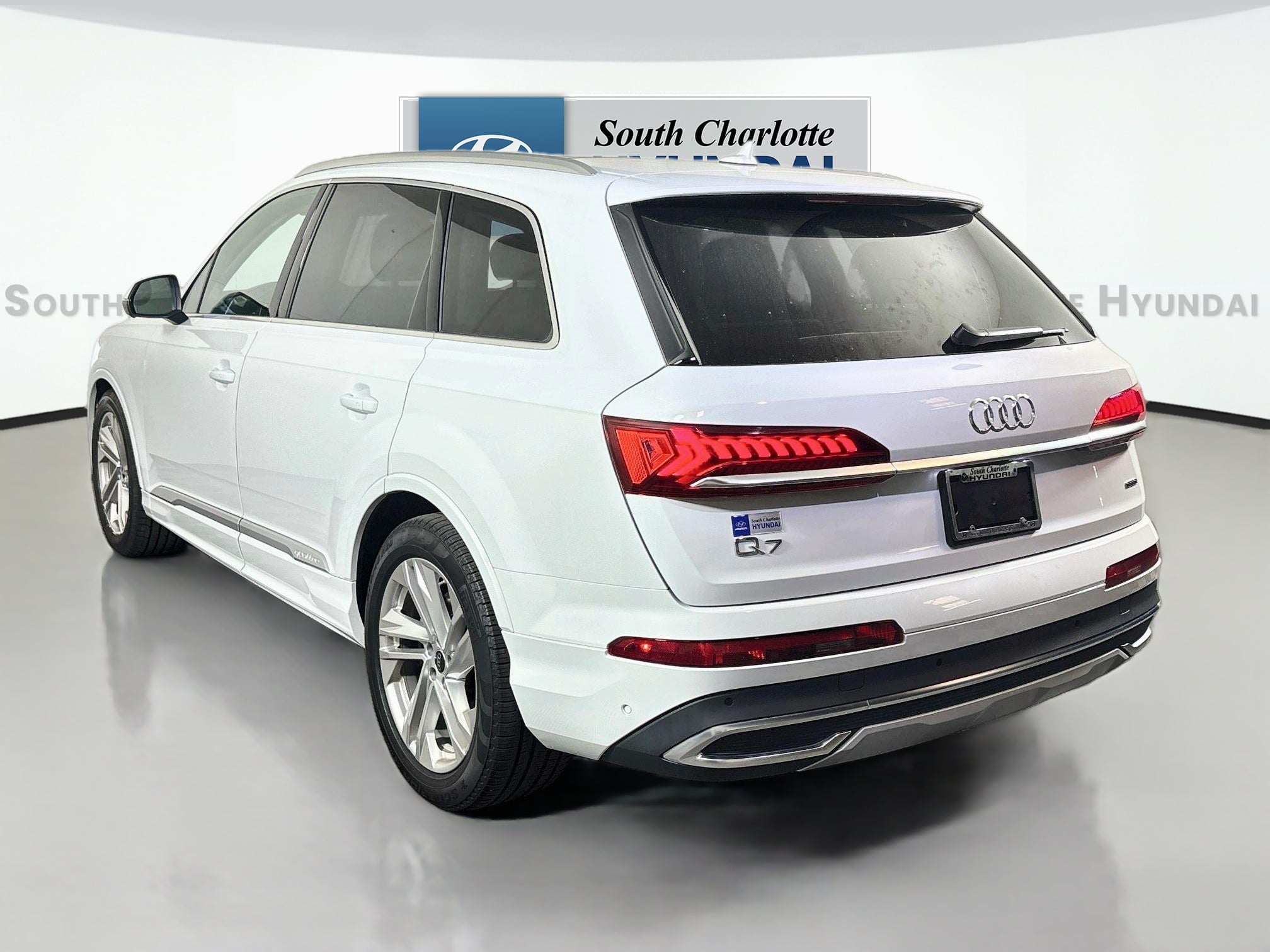2023 Audi Q7 Prestige