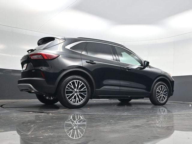 2025 Ford Escape Plug-In Hybrid Base