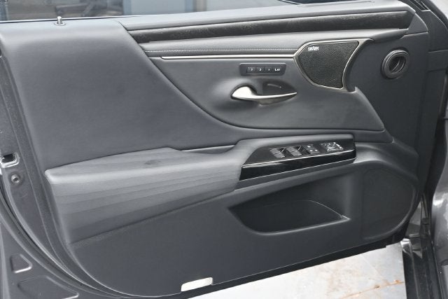2022 Lexus ES 350 Ultra Luxury