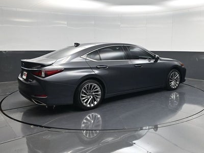 2022 Lexus ES 350 Ultra Luxury
