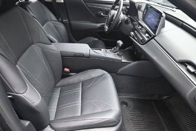 2022 Lexus ES 350 Ultra Luxury