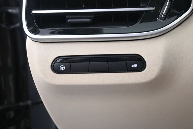 2022 INFINITI QX60 LUXE