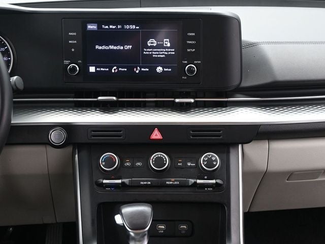 2024 Kia Carnival LX