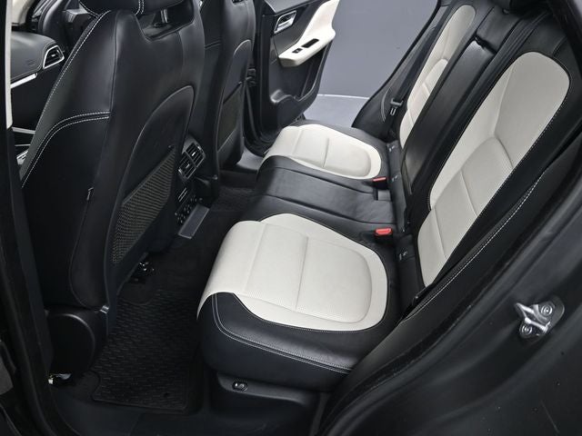 2020 Jaguar F-PACE 25t R-Sport