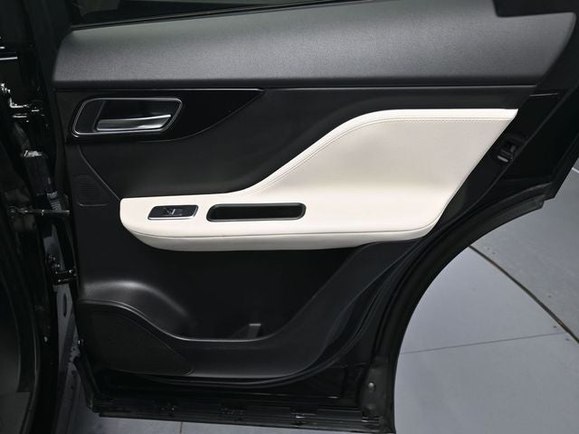 2020 Jaguar F-PACE 25t R-Sport