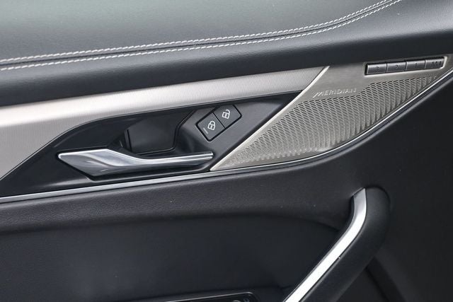 2025 Jaguar F-PACE P250 R-Dynamic S